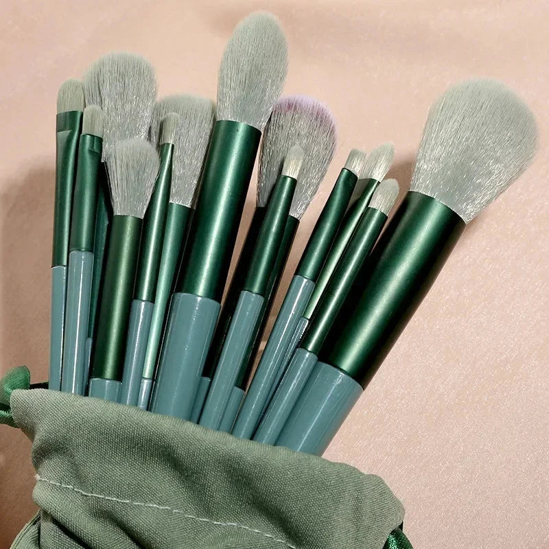 Brévia Vixora 13pcs green bag